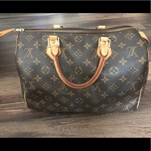Louis Vuitton Speedy 30